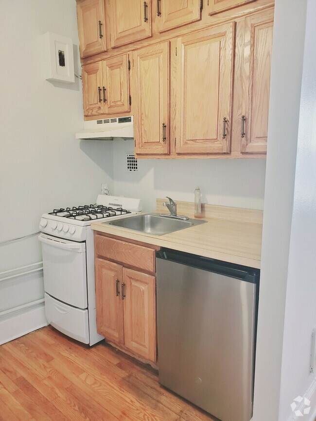 Building Photo - 53 Prospect St Unit 3 Rental