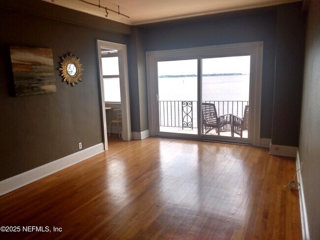 Photo - 1846 Margaret St Unit 2B