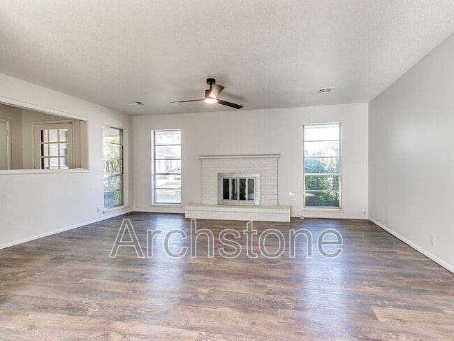 Photo - 4504 NW 26th St