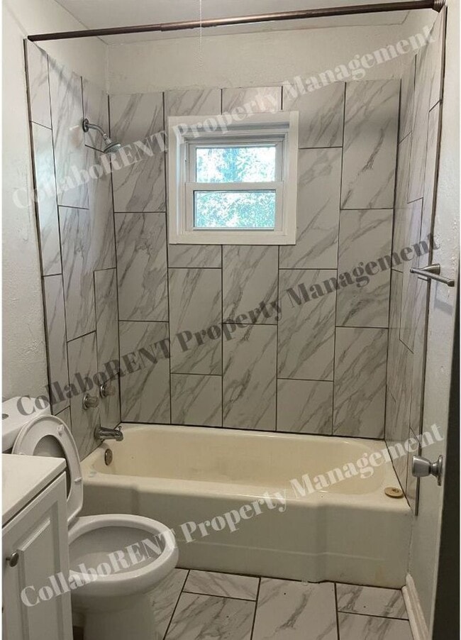Photo - 5317 Lee Ave Unit 5317 Lee Ave B