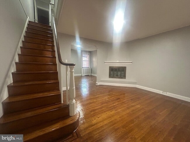 Building Photo - 1432 Gilham St Rental