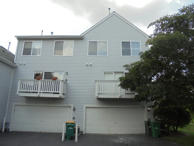 Photo - 1065 Manchester Cir
