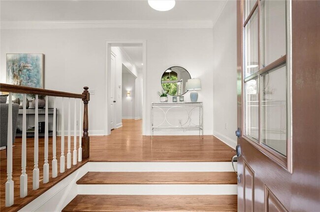 Photo - 2317 St Davids Square