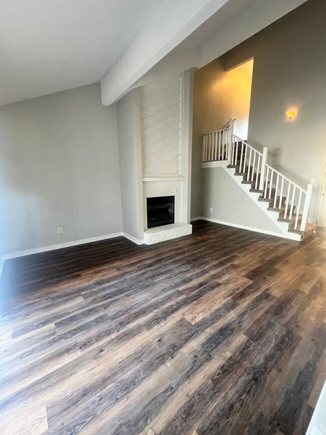 Photo - 3 Bedroom 2 Bathroom Duplex