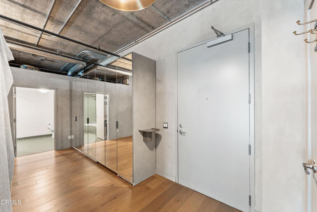 Photo - 510 S Hewitt St Unidad 302 Rental