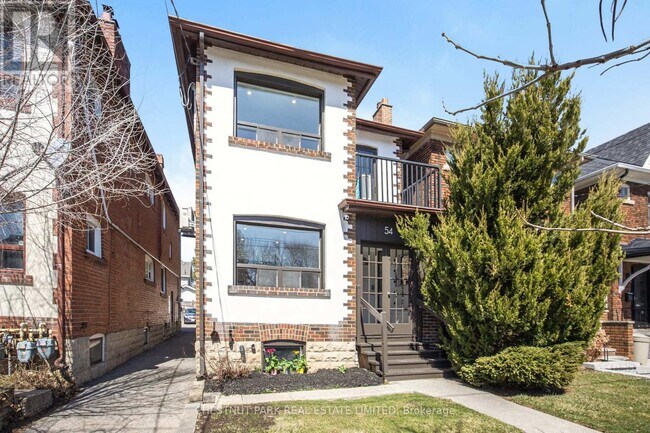 Photo - 54 McNairn Ave Unité Upper