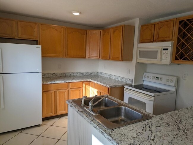 Photo - 12101 Colony Ave