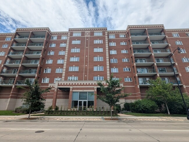 Photo - 650 S River Rd Condo Unit 5