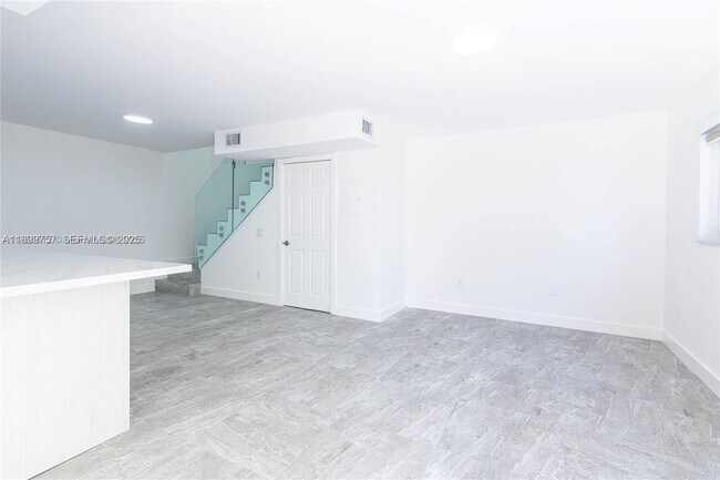 Photo - 13900 SW 65th Terrace Unit 9