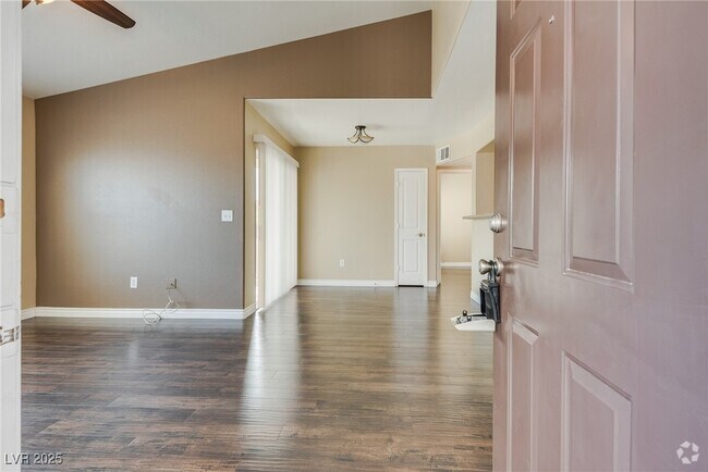 Building Photo - 7255 W Sunset Rd Unit 2145 Rental