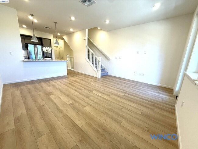 Photo - 3810 Norbridge Ave
