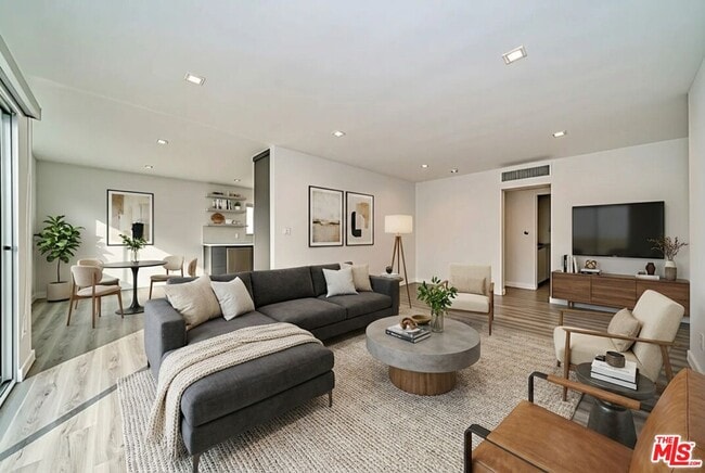 Building Photo - 425 S Willaman Dr Unit 308