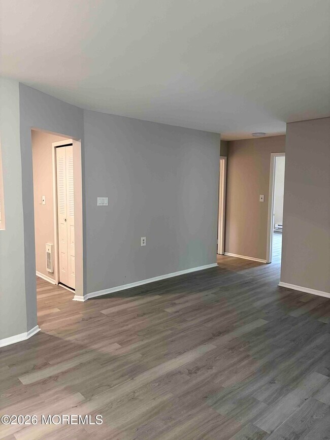 129 Amberly Dr