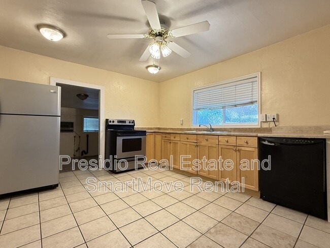 Photo - 4816 W 4100 S