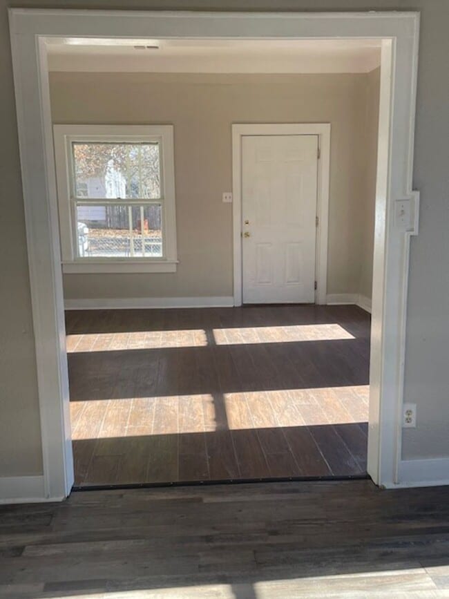 Photo - 225 N Santa Fe Ave