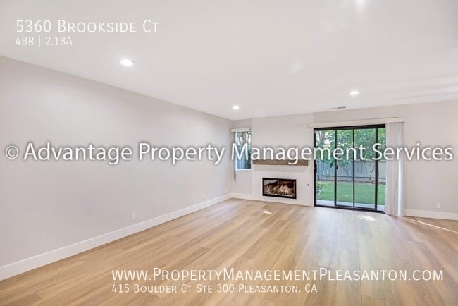 Photo - 5360 Brookside Ct