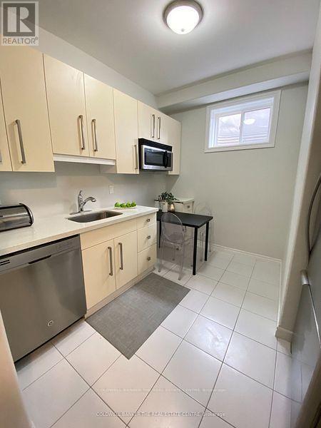 Photo - 13 Gaskin Ct Unit B