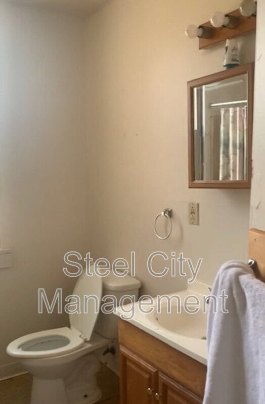 Photo - 810 Wood St Unit 1