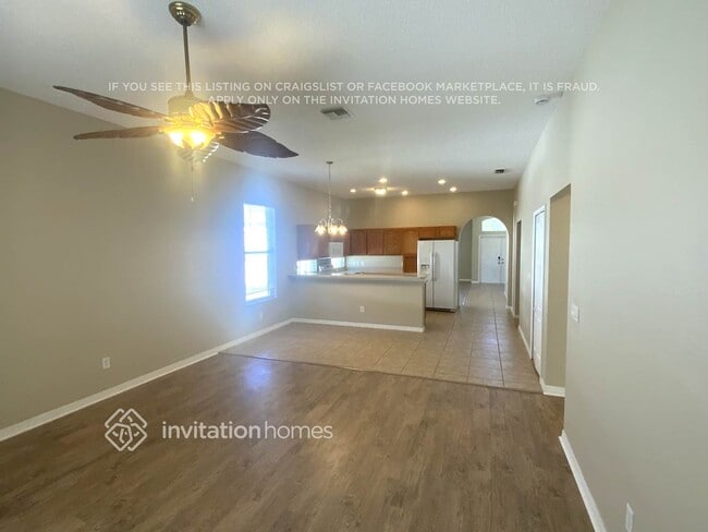 Photo - 400 Oak Springs Ct