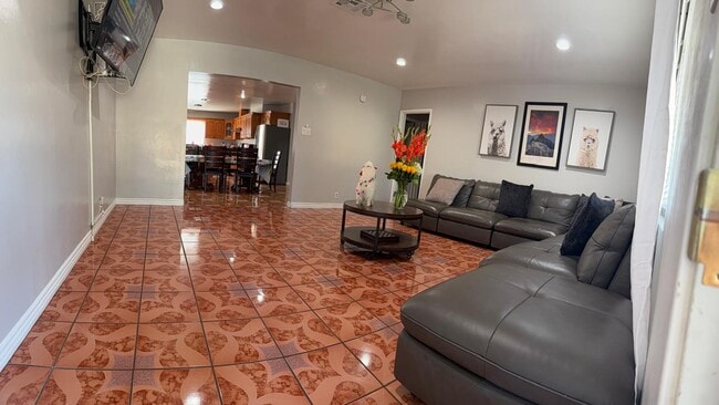 Sala de estar - 11456 Mclaren St