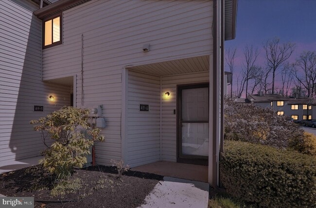 Photo - 46-6-46 Holly Dr