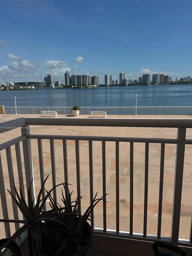 Building Photo - 251 174th St Unit 320 Rental