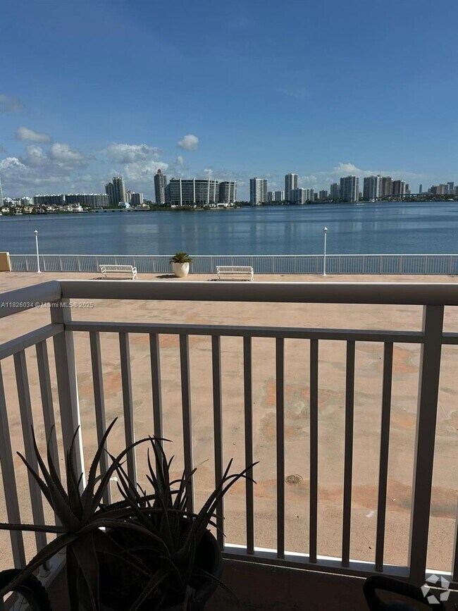 Building Photo - 251 174th St Unit 320 Rental