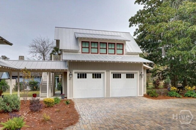 Photo - 1320 Wilmington Island Rd
