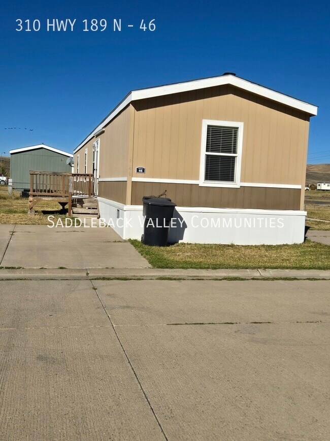 Cozy and Modern New Home House Rental in Kemmerer, WY
