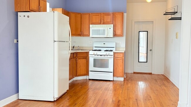 Photo - 1112 W 18th St Unit 4F