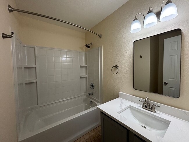 Photo - Spacious and Beautifully Maintained Arlington Home in Harris Ridge