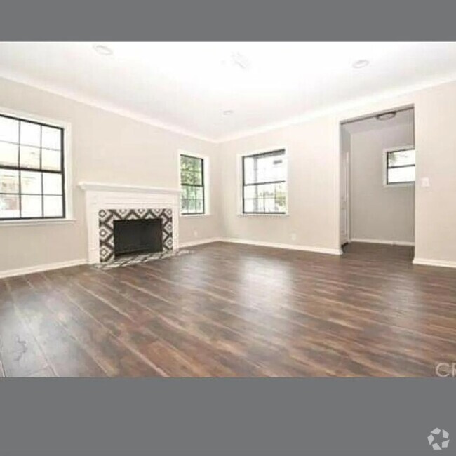 Building Photo - One of the oldest neighborhoods in the San... Rental