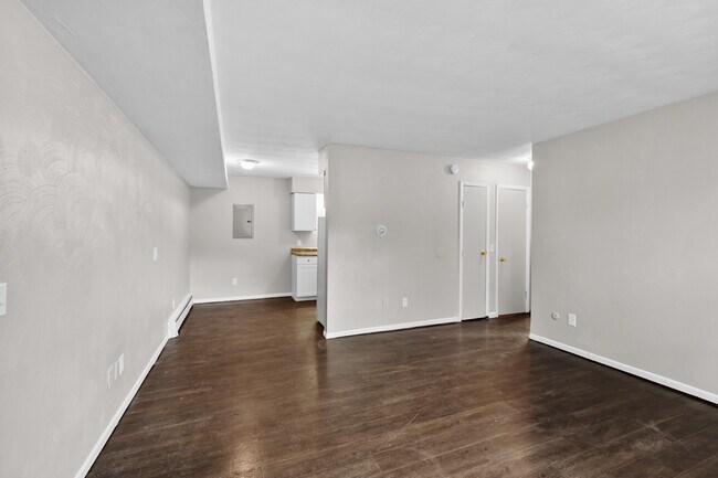 Photo - Brookewood South Apartments