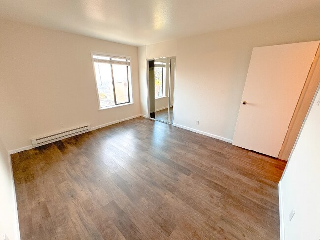 Photo - 150 Gardenside Dr Unit 202