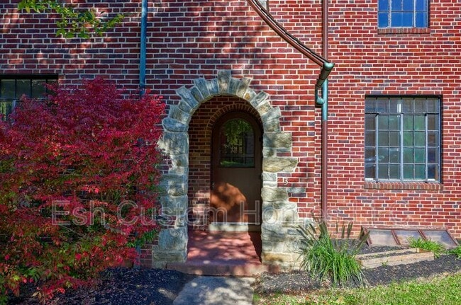 Photo - Safe Harbor Village - 3