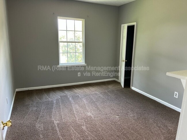 Photo - 113 W Tinsley St Unit B