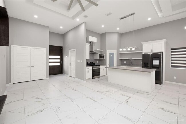 Photo - 17 S 27th St