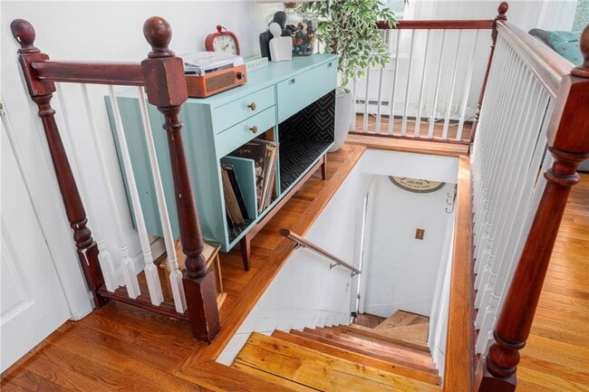 Photo - 183 Wood St Unit 3