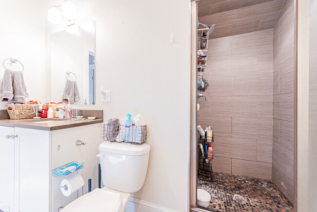 Photo - 341 Gallivan Blvd Unit 1