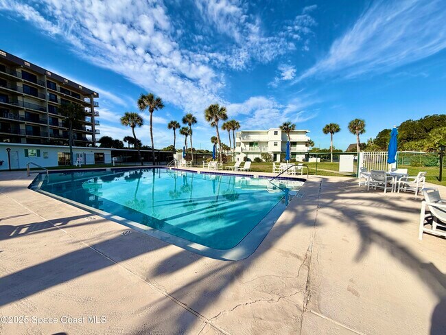 3190 N Atlantic Ave Unit 105