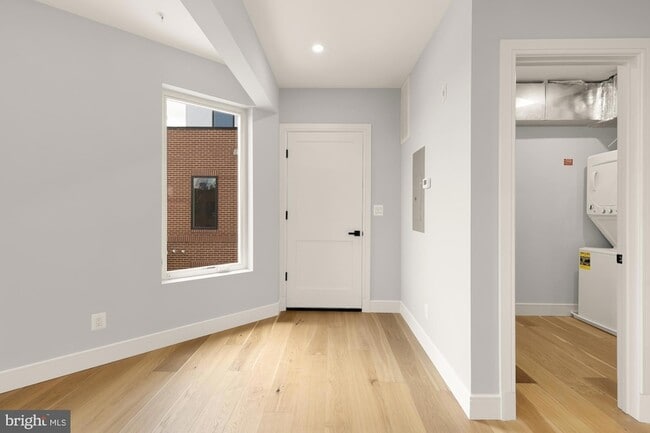 Photo - 3215 Mt Pleasant St NW Unit 301