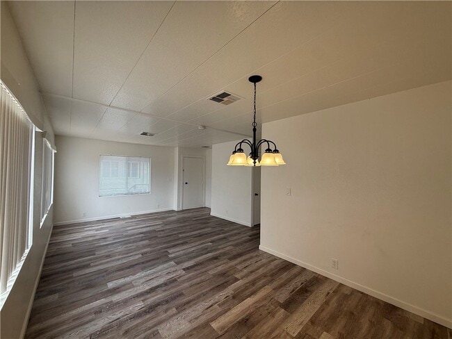 Photo - 2995 E Ames Ave