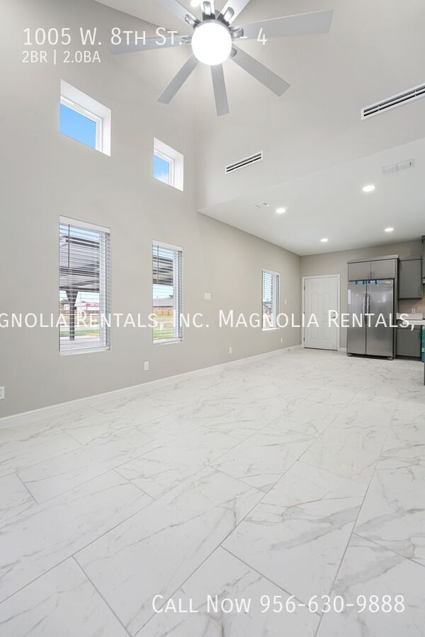 Photo - 1st Month Free with 13 Month Lease Unidad 4