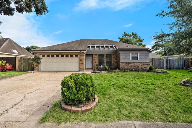 Photo - 1022 Western Meadows Dr