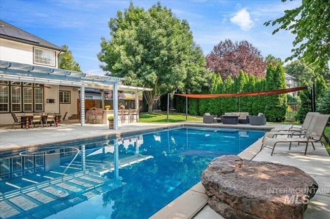 Photo - Luxury Home with Pool in the Heart of Eagle | 2 Primary Suites | ½ Acre