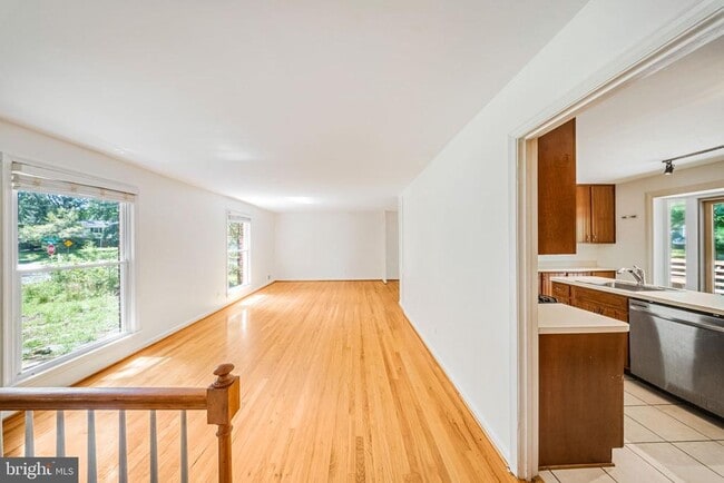Photo - 6715 Tildenwood Ln