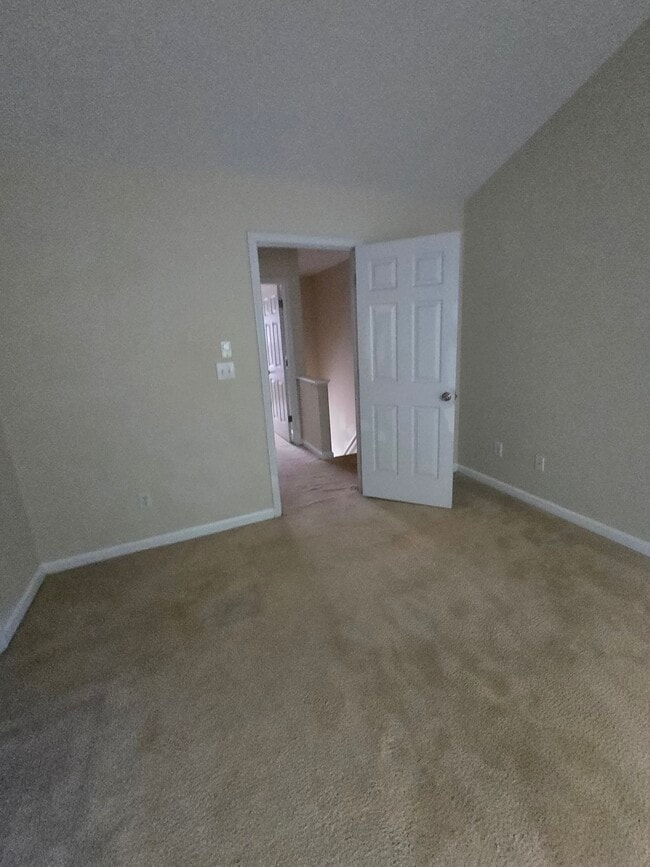 Photo - 905 Savin Landing