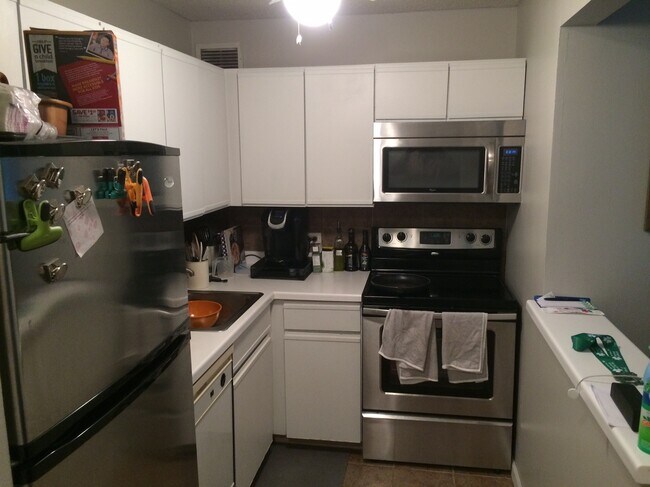 Photo - 440 North McClurg Court Unit 414