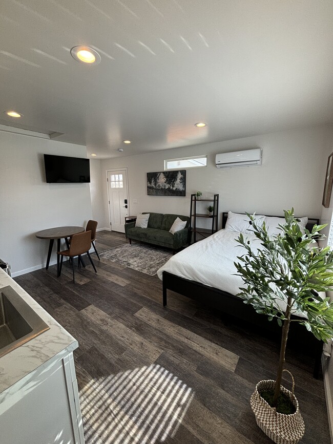 Photo - 3928 Silver Leaf Dr Unit Silver Leaf 2