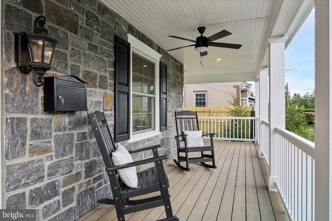 Photo - 412 E Jefferson St